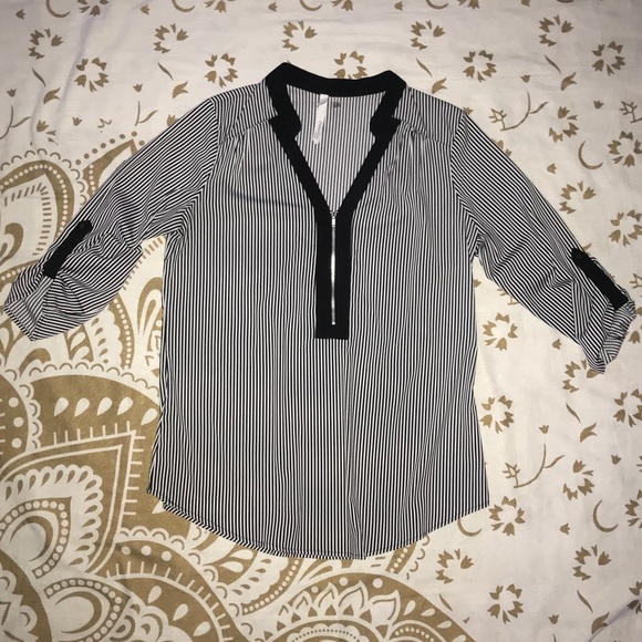 Tops - 3 for $21💕Women’s Blouse